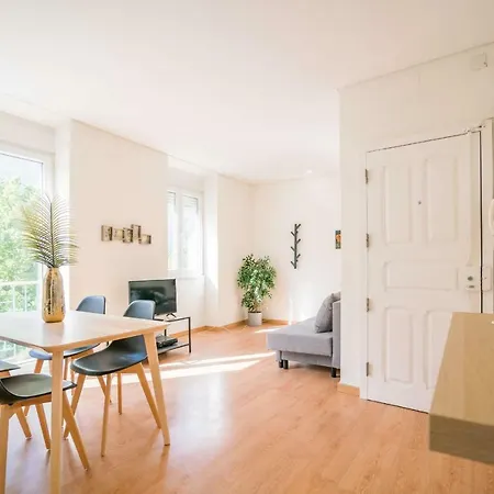 Principe Real 2br Apartman Lisboa
